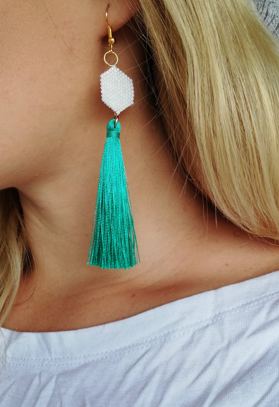 Tassel - cercei cu ciucuri - - Artynos.ro Tassel - cercei cu ciucuri - - Artynos.ro