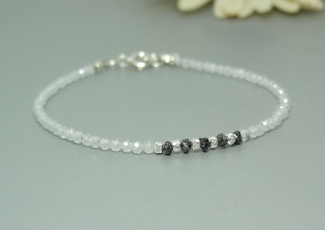 Bratara diamant negru brut si cubic zirconia cristal - bijuterii - brățări - brățară cu mărgele - Artynos.ro Bratara diamant negru brut si cubic zirconia cristal - bijuterii - brățări - brățară cu mărgele - Artynos.ro