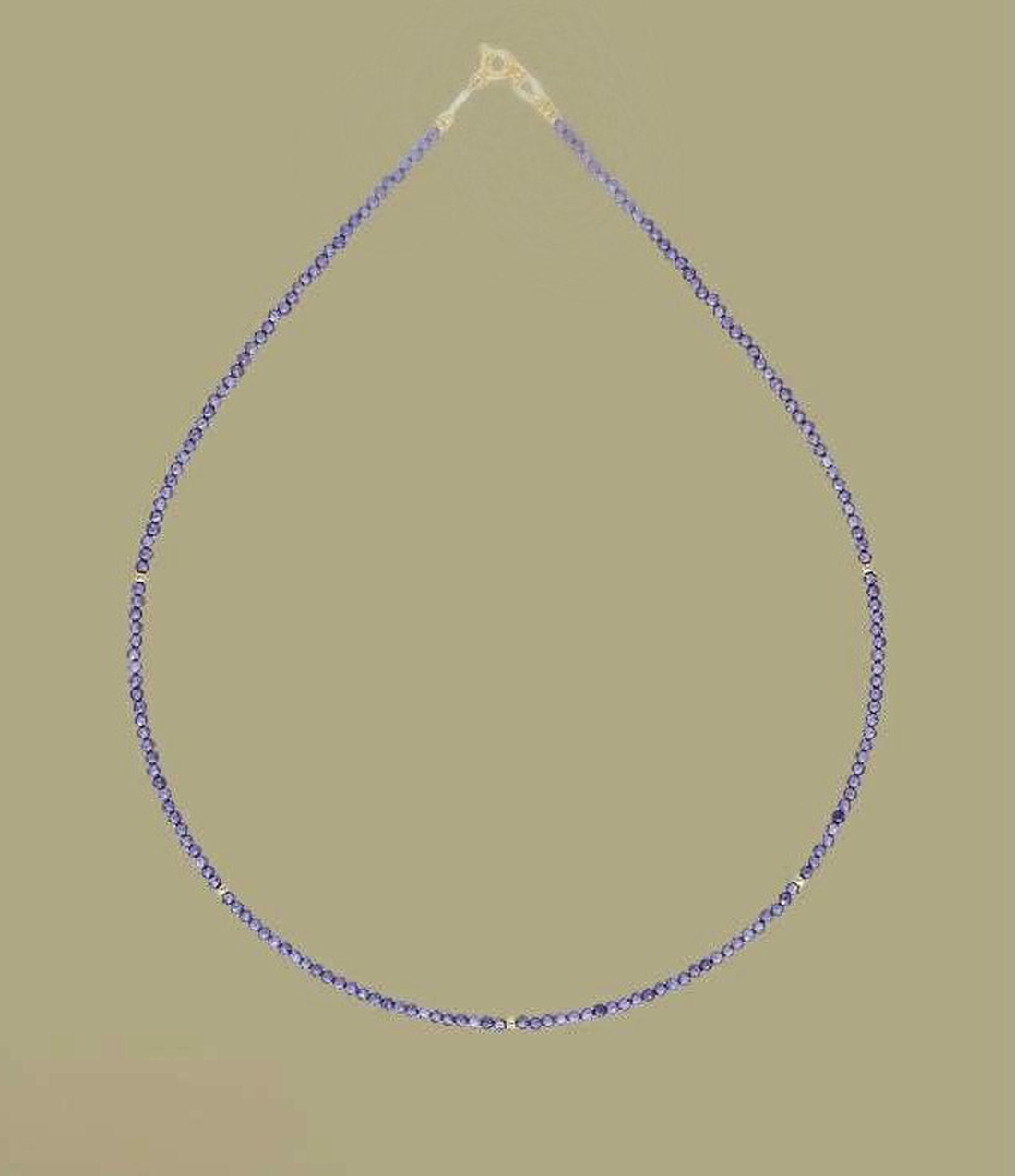 Colier minimalist din cubic zirconia si aur filat de 14K - bijuterii - coliere - coliere din mărgele - Artynos.ro Colier minimalist din cubic zirconia si aur filat de 14K - bijuterii - coliere - coliere din mărgele - Artynos.ro