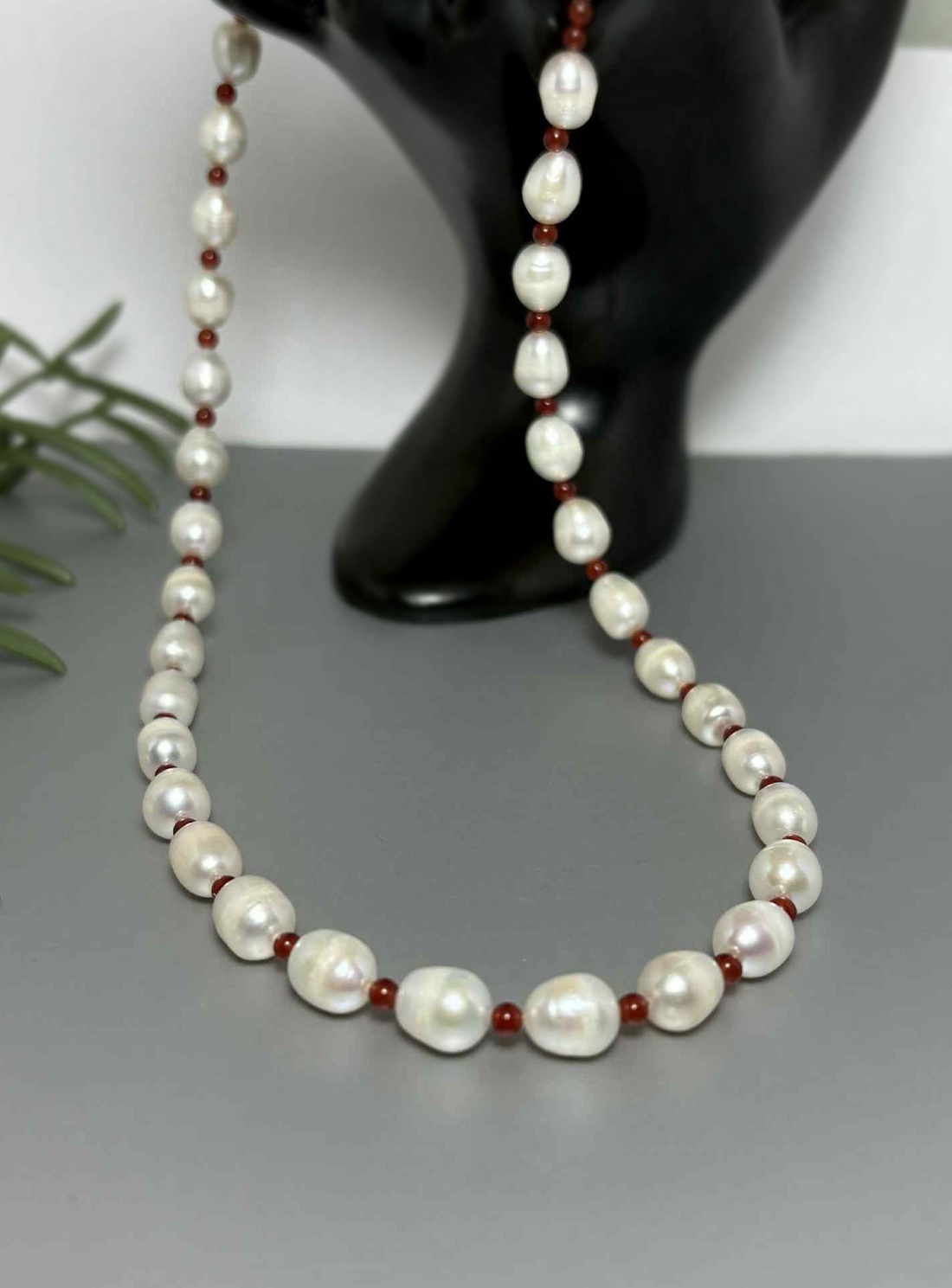 Colier perle de cultura si carneol - bijuterii - coliere - coliere din mărgele - Artynos.ro