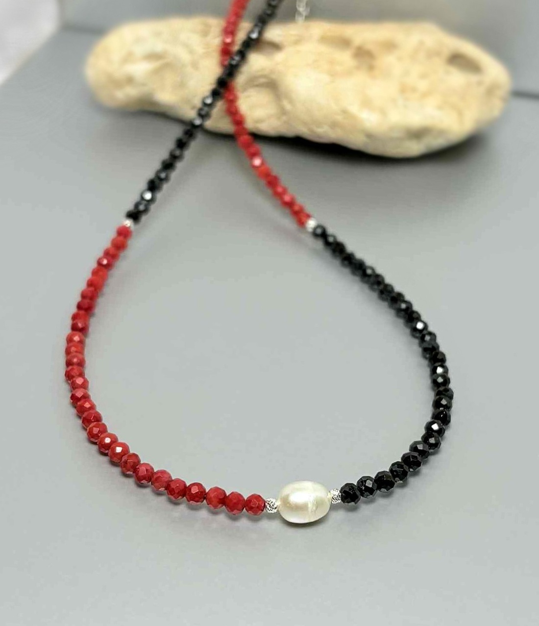 Colier coral fatetat, turmalina si perla de cultura - bijuterii - coliere - coliere din pietre semiprețioase - Artynos.ro