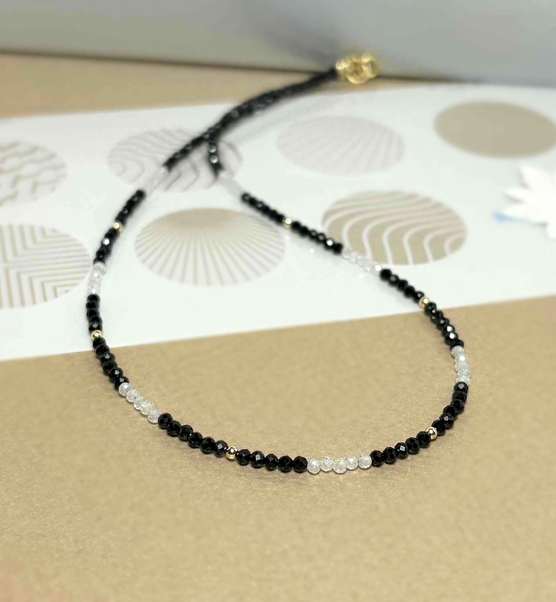 Colier minimalist turmalina neagra - piatra protectie si cubic zirconia - bijuterii - coliere - coliere din pietre semiprețioase - Artynos.ro