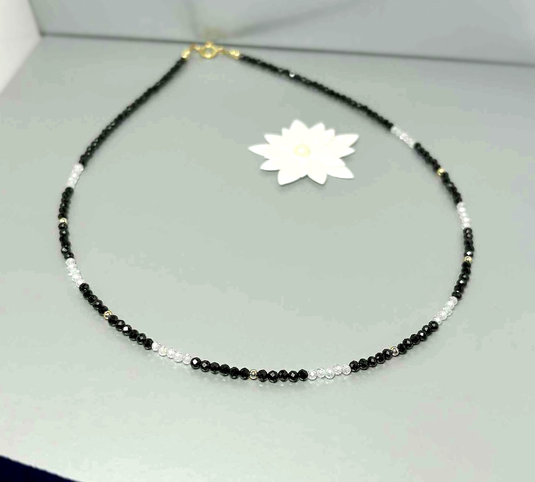 Colier minimalist turmalina neagra - piatra protectie si cubic zirconia - bijuterii - coliere - coliere din pietre semiprețioase - Artynos.ro