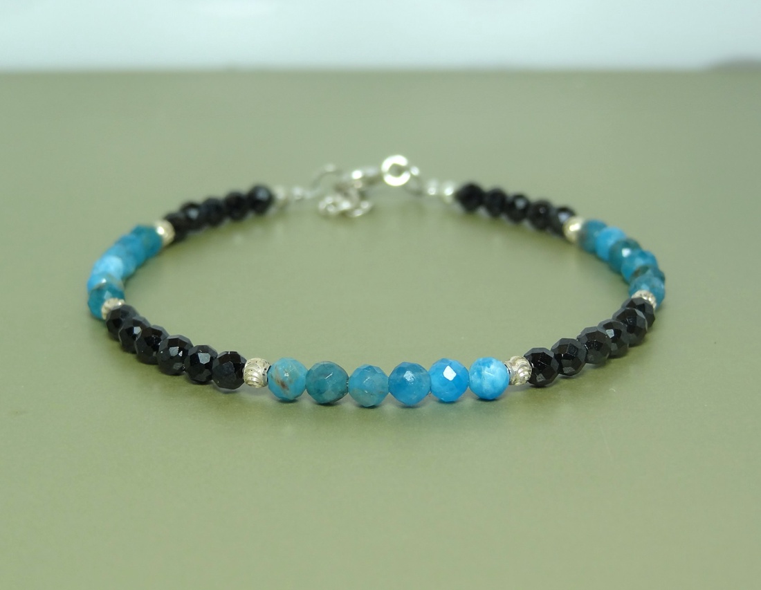 Bratara spinel si apatit. - bijuterii - brățări - brățări din pietre semiprețioase - Artynos.ro