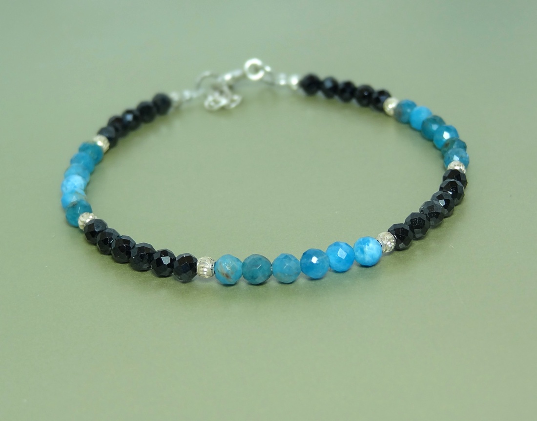 Bratara spinel si apatit. - bijuterii - brățări - brățări din pietre semiprețioase - Artynos.ro