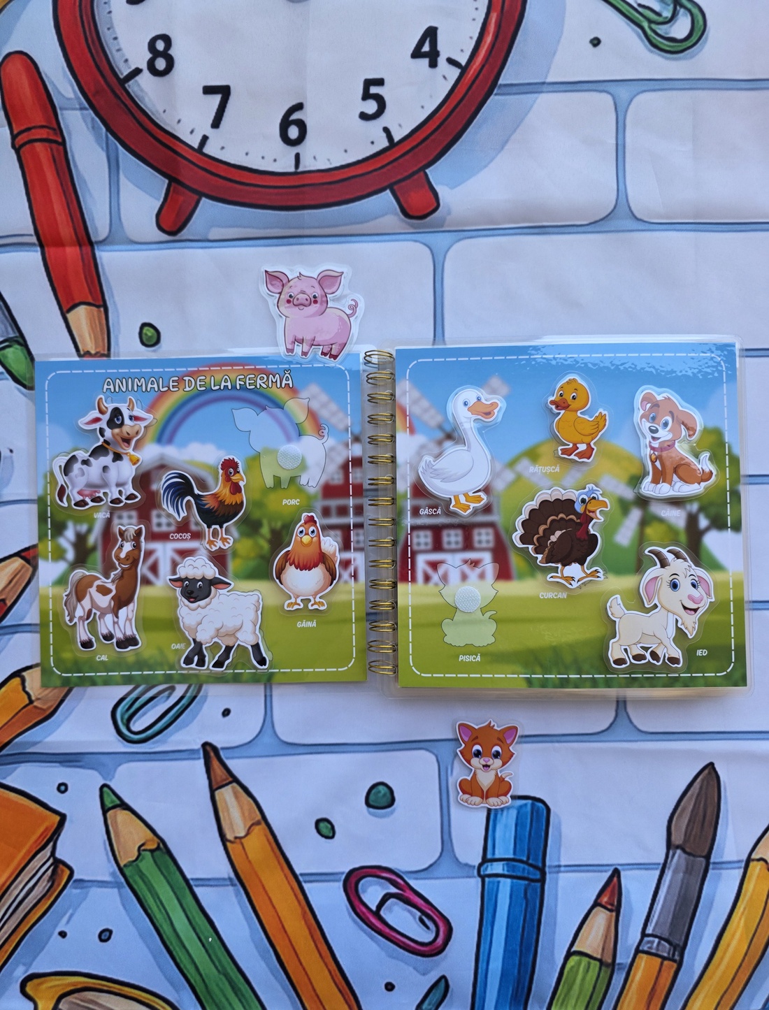 Cartea Lumea animalelor - jucării și echipamente pentru copii - cărți pentru copii, cărți textile - Artynos.ro