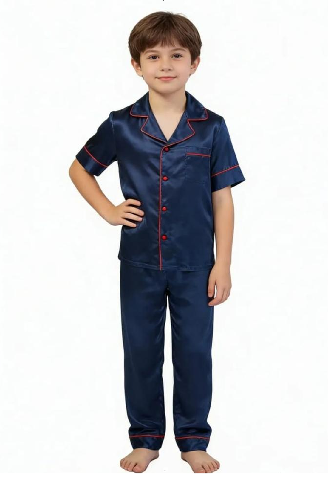 Pijamaua este dedicată baieteilor cu vârstele cuprinse între 8-10 ani și 10-12 ani. - îmbrăcăminte și modă - haine bebeluși și copii - lenjerie pentru copii - Artynos.ro