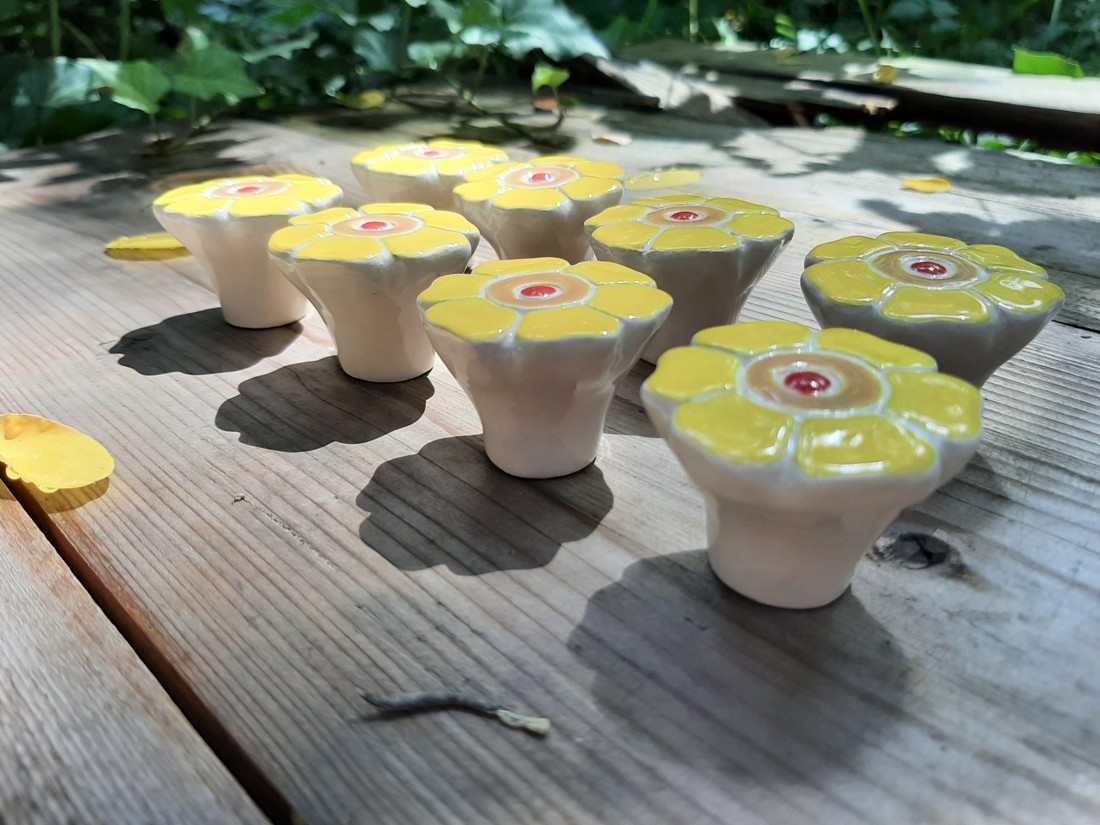 Mânere și butoane de mânere de mobilă floare calabreză - casă & stil de viață - mobilier artizanal - mânere și butoane de mânere de mobilă - Artynos.ro Mânere și butoane de mânere de mobilă floare calabreză - casă & stil de viață - mobilier artizanal - mânere și butoane de mânere de mobilă - Artynos.ro