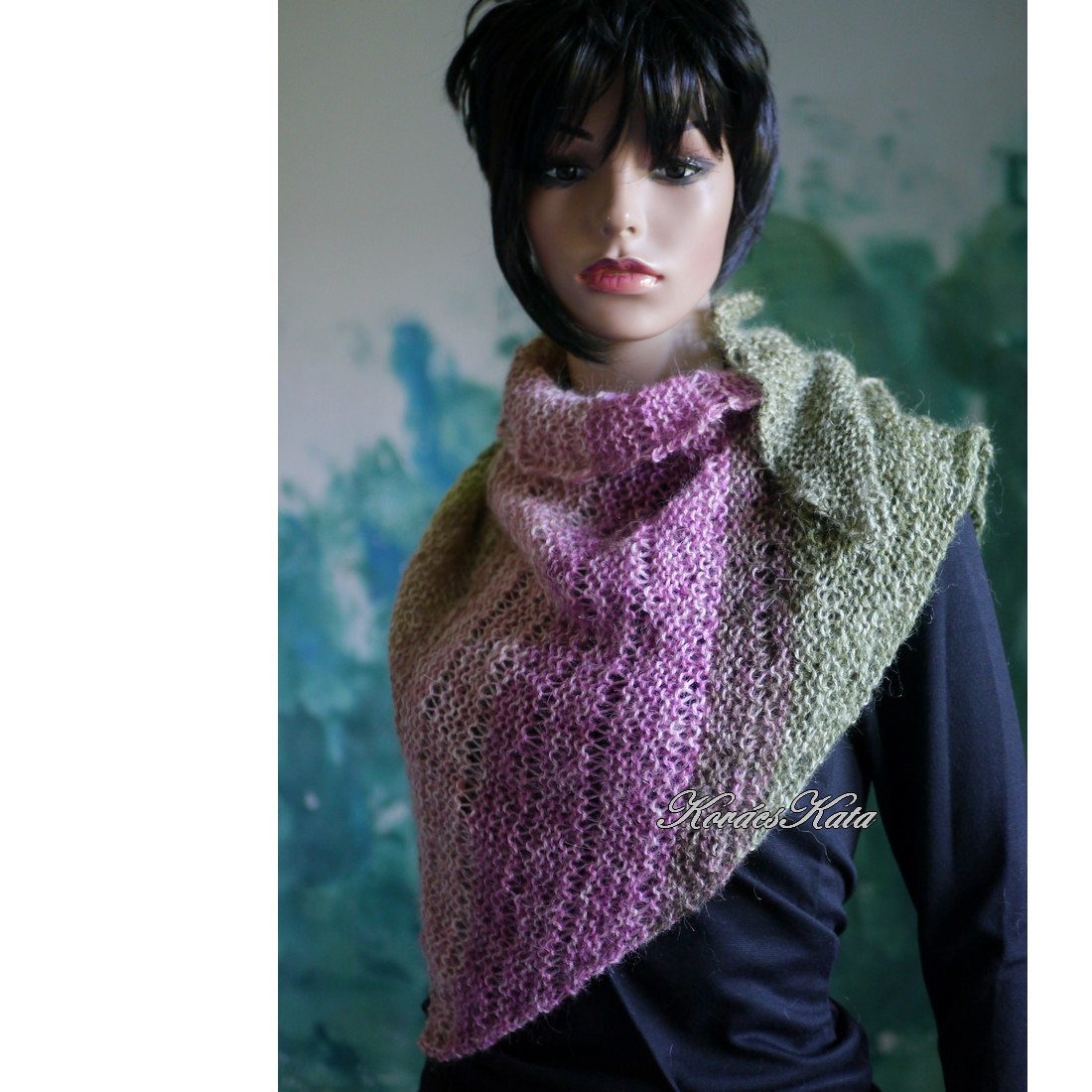 NAKO SHOULDER / fructe de pădure - batic tricotat manual din alpaca cu tranziție de culoare - îmbrăcăminte și modă - eșarfe, pălării, fularuri - șaluri - Artynos.ro