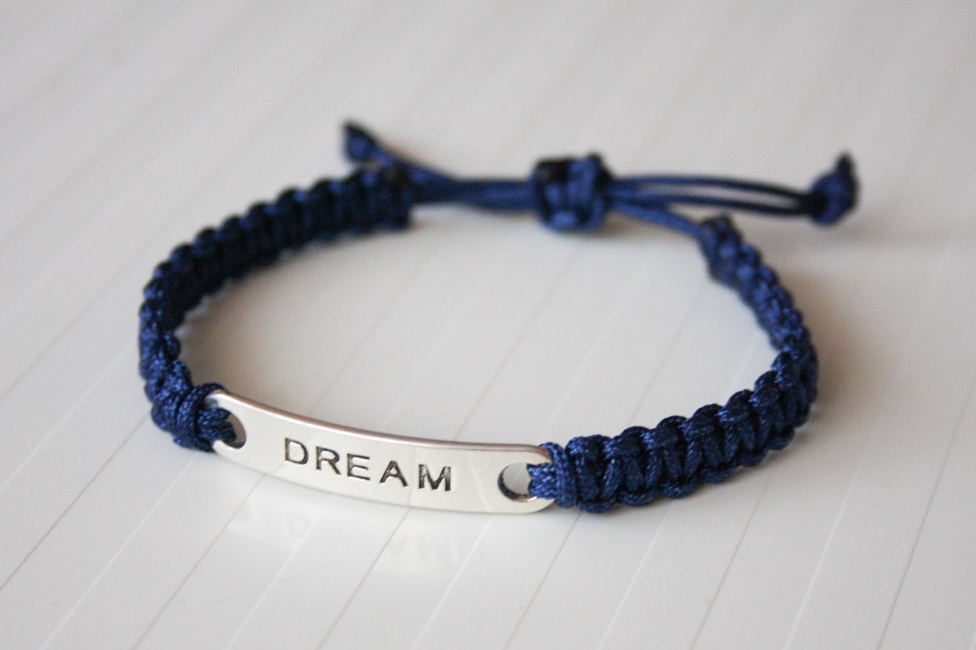 Brățară macramé împletită - Dark Blue Dream - bijuterii - brățări - brățări împletite - Artynos.ro