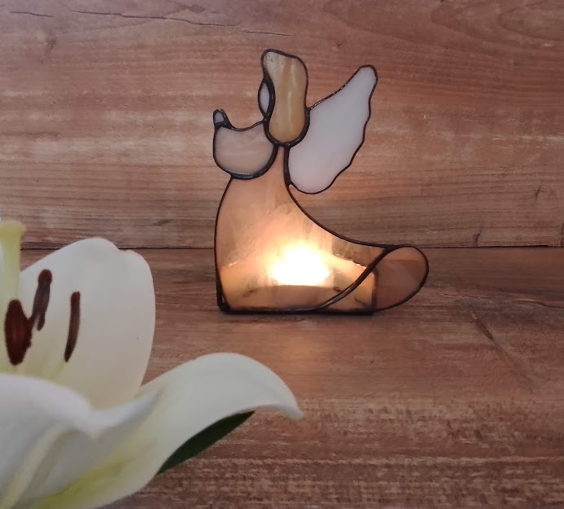 Înger care se roagă Tiffany Candle Holder - accesorii de crăciun - decorațiuni de advent - decorațiuni de lumânări advent - Artynos.ro Înger care se roagă Tiffany Candle Holder - accesorii de crăciun - decorațiuni de advent - decorațiuni de lumânări advent - Artynos.ro