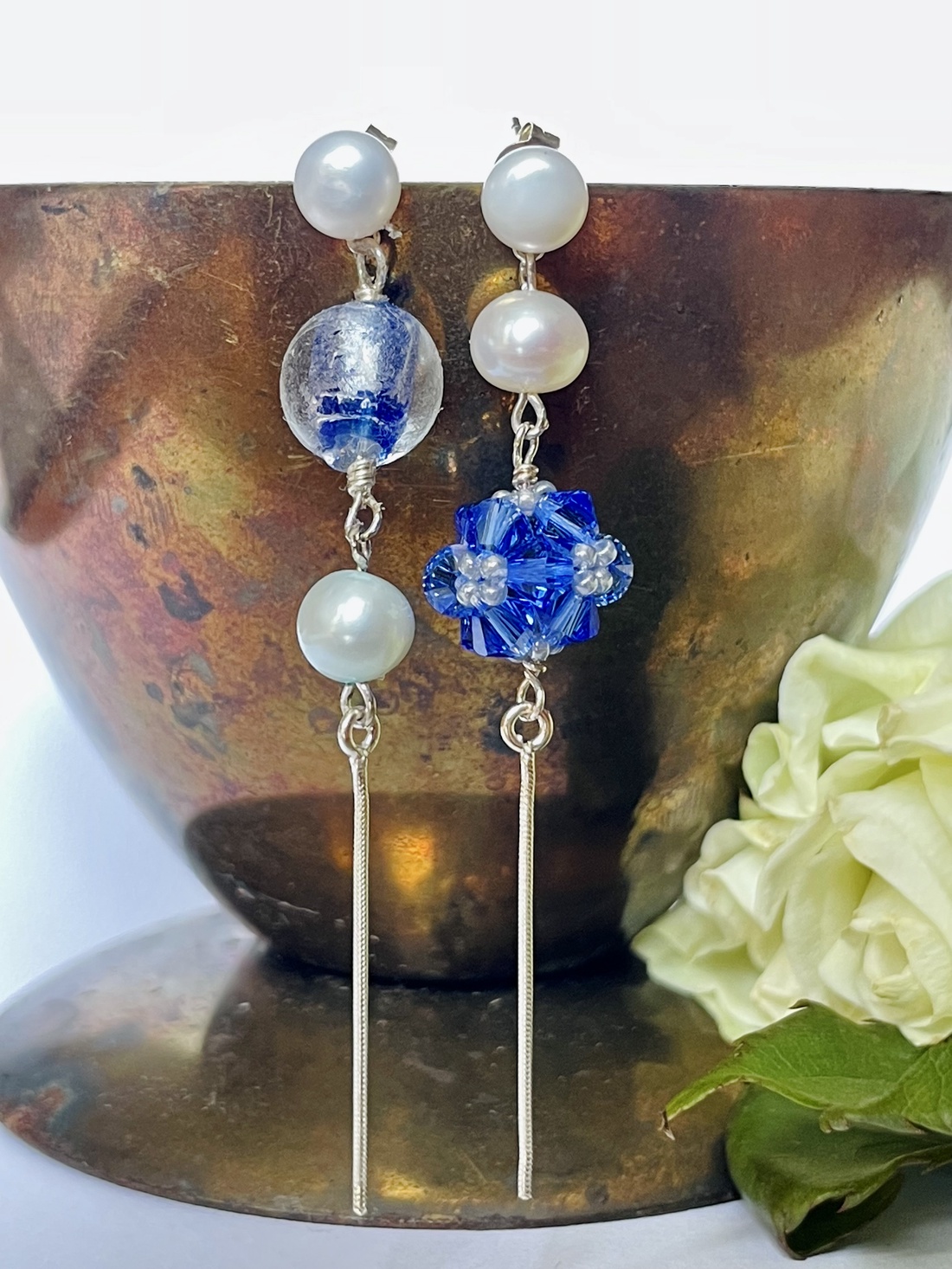 Cercei 'Sapphire blue', cu cristale Swarovski i argint - - Artynos.ro Cercei 'Sapphire blue', cu cristale Swarovski i argint - - Artynos.ro