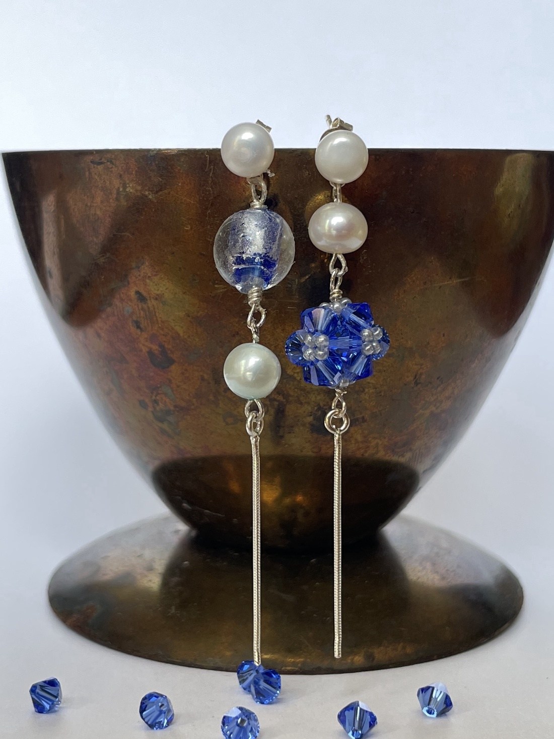 Cercei 'Sapphire blue', cu cristale Swarovski i argint - - Artynos.ro Cercei 'Sapphire blue', cu cristale Swarovski i argint - - Artynos.ro