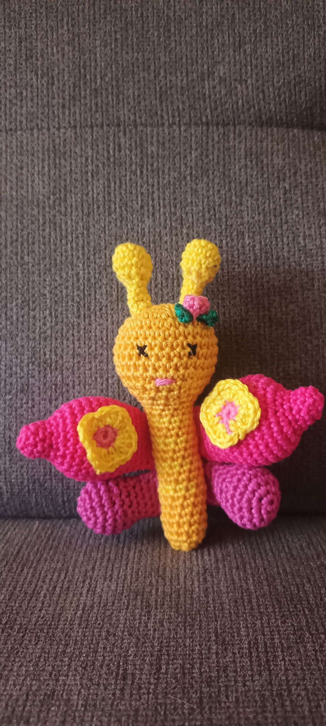 Fluture mic - jucării și echipamente pentru copii - plușuri - figurine de pluș - Artynos.ro