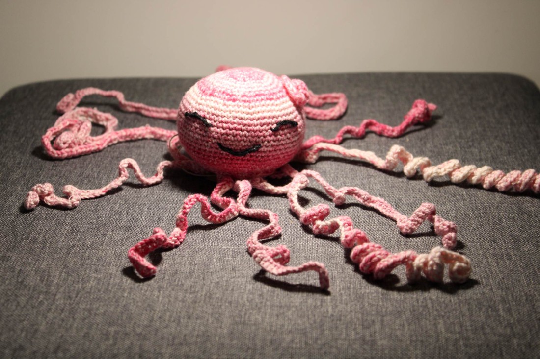 Polip amigurumi -  - Artynos.ro