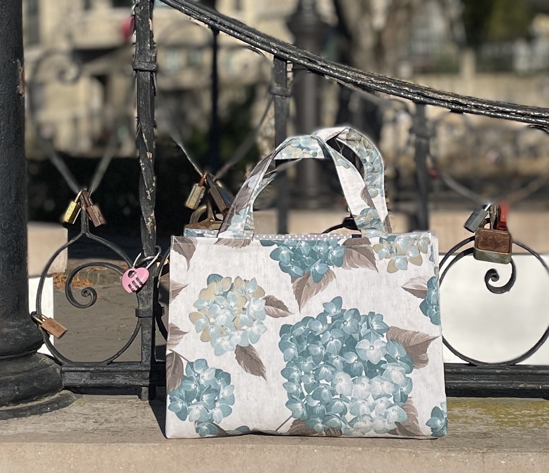 Geantă de cumpărături cu model - genți și portofele - geantă pentru cumpărături - totebaguri - Artynos.ro