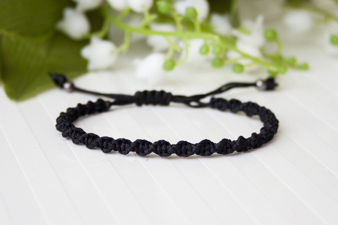 Brățară macramé împletită - Twisted black -  - Artynos.ro