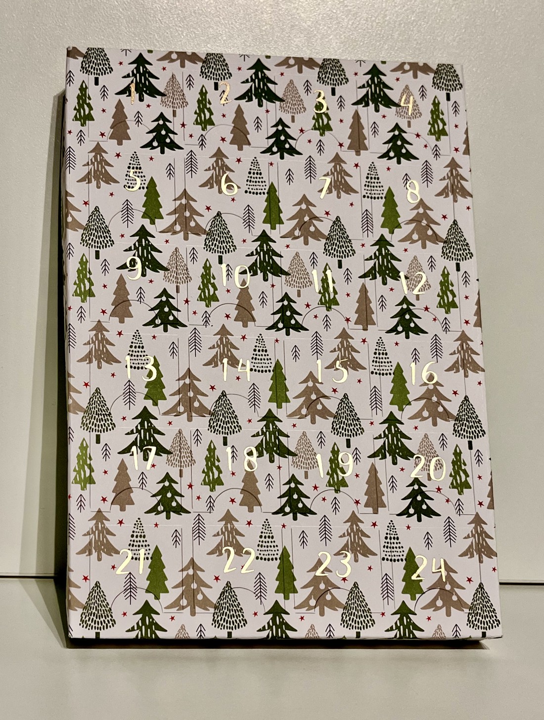 Calendar de Advent al brățărilor cu farmec - crăciun - decorațiuni de advent - calendar de advent - Artynos.ro