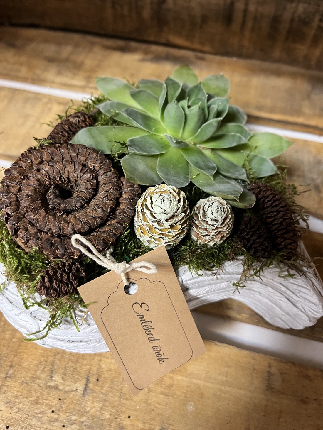 Ornament funerar cu inimă din beton - casă & stil de viață - obiecte religioase și de devoțiune - ornamente funerare - Artynos.ro Ornament funerar cu inimă din beton - casă & stil de viață - obiecte religioase și de devoțiune - ornamente funerare - Artynos.ro