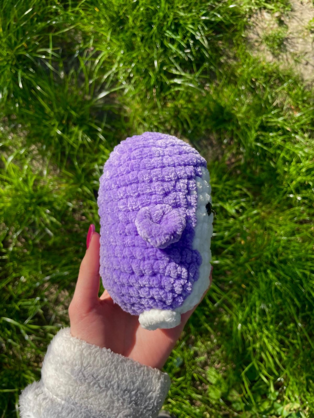 Pinguin violet crosetat - jucării și echipamente pentru copii - plușuri - pești de pluș - Artynos.ro