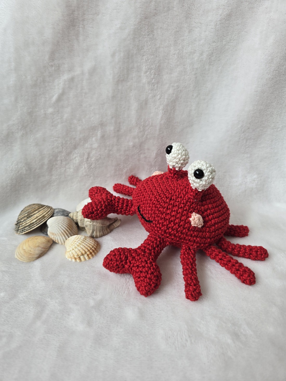 Crab croșetat - jucării și echipamente pentru copii - plușuri - figurine de pluș - Artynos.ro