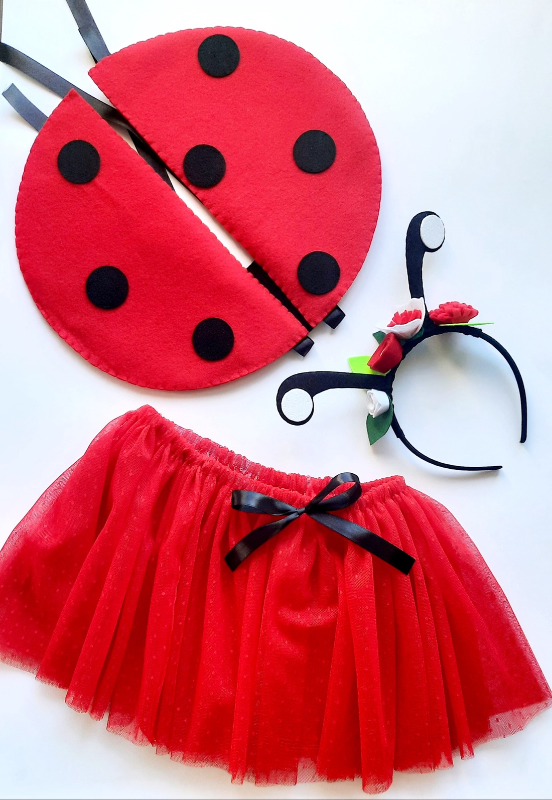 costum de buburuză - îmbrăcăminte și modă - costume și măști de carnaval - costume - Artynos.ro costum de buburuză - îmbrăcăminte și modă - costume și măști de carnaval - costume - Artynos.ro