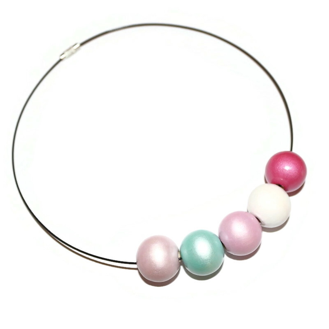 Colier cu margele din lemn pictate in nuante delicate - bijuterii - coliere - coliere din mărgele - Artynos.ro