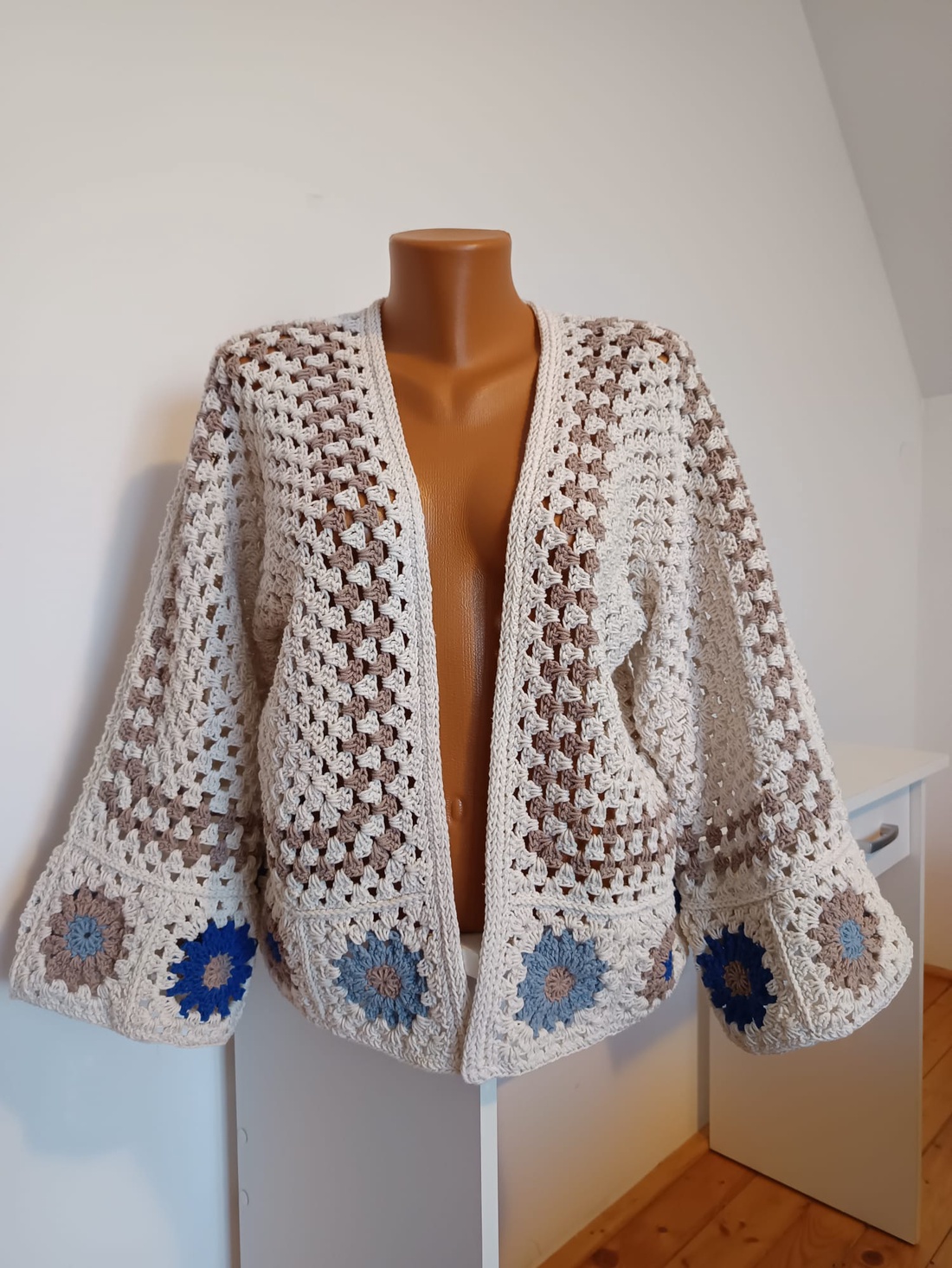 Cardigan croșeat - îmbrăcăminte și modă - haine damă - hanorace, cardigane - Artynos.ro