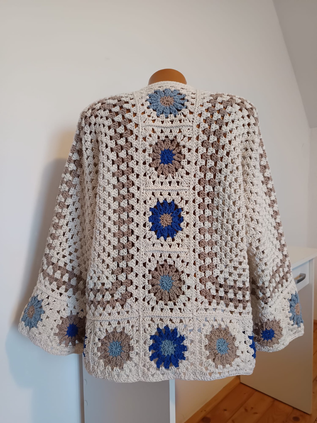 Cardigan croșeat - îmbrăcăminte și modă - haine damă - hanorace, cardigane - Artynos.ro