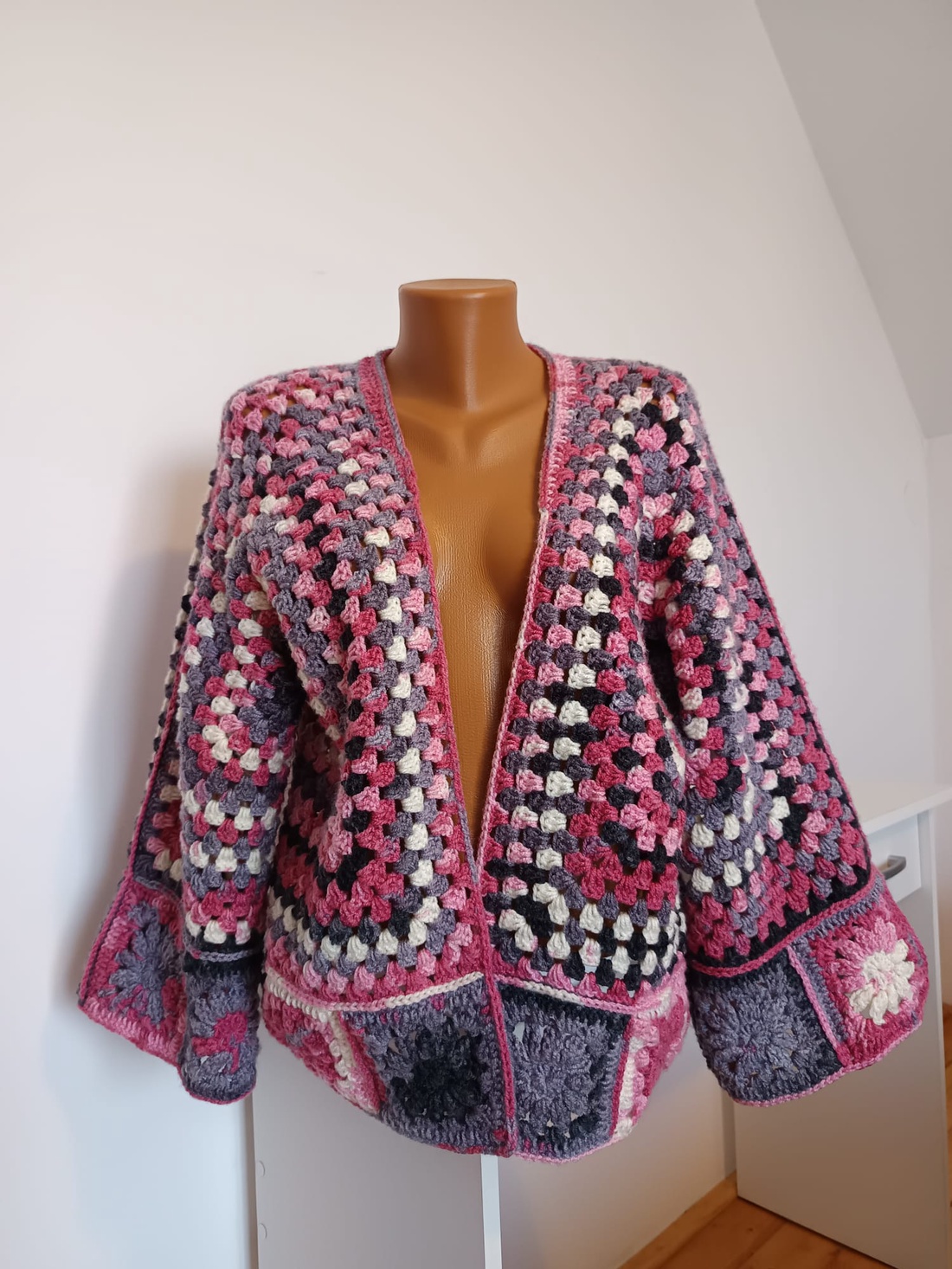 Cardigan croșeat - îmbrăcăminte și modă - haine damă - hanorace, cardigane - Artynos.ro