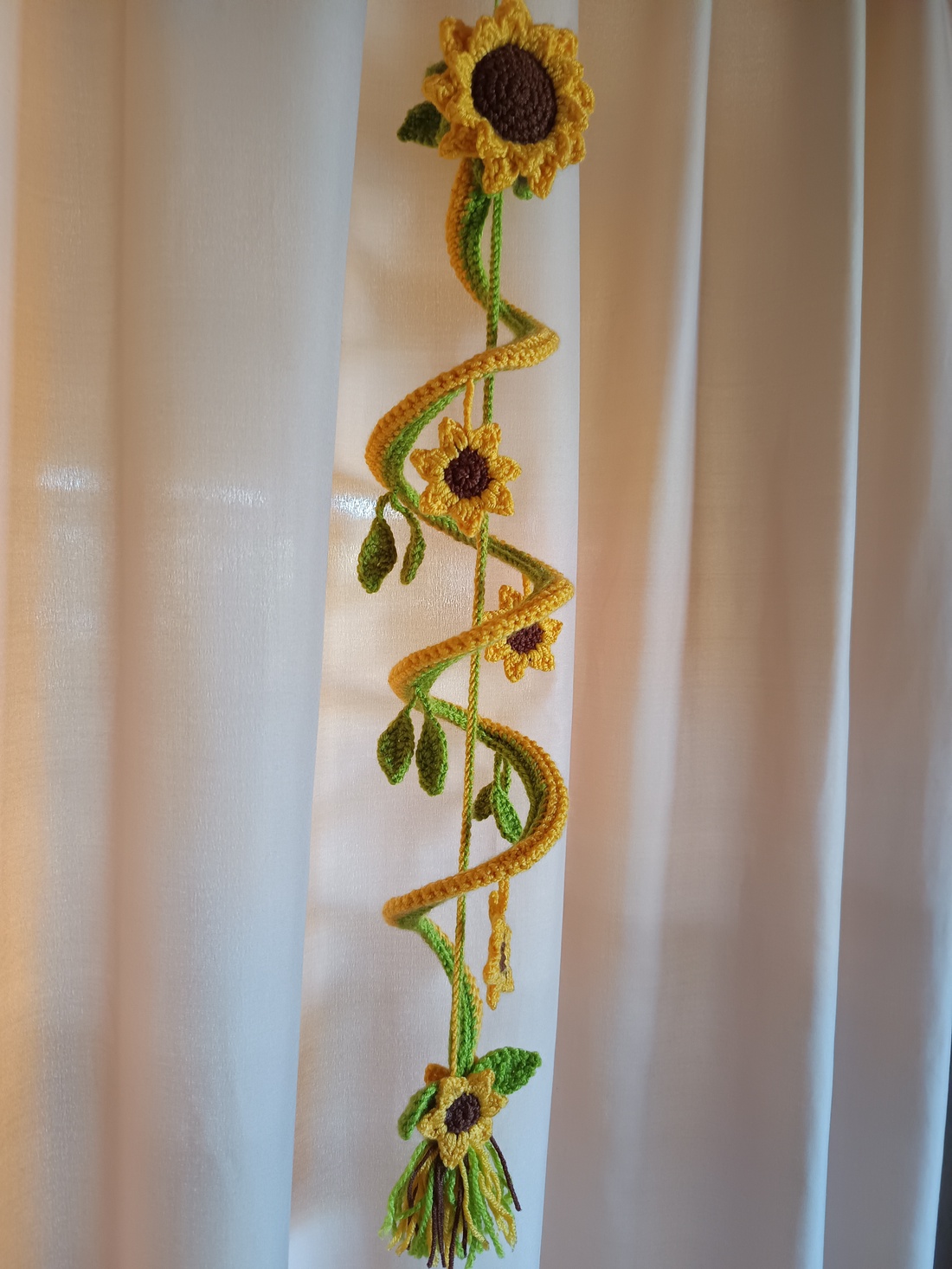 Spirală floarea-soarelui- toamnă  - casă & stil de viață - decorațiuni de casă - accesorii florale - buchete de flori - Artynos.ro