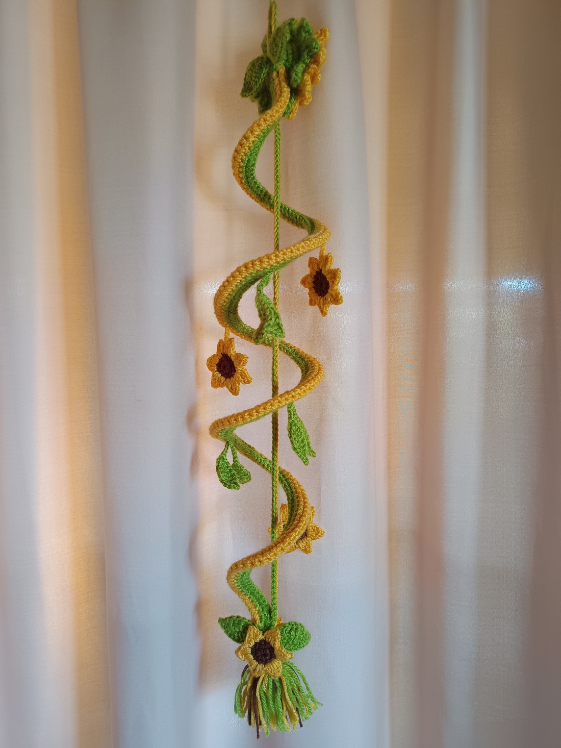 Spirală floarea-soarelui- toamnă  - casă & stil de viață - decorațiuni de casă - accesorii florale - buchete de flori - Artynos.ro