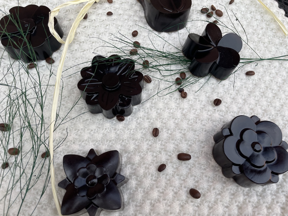 Sapun Hand Made Cafea Scrub - igienă și înfrumusețare - apă de lavandă - Artynos.ro