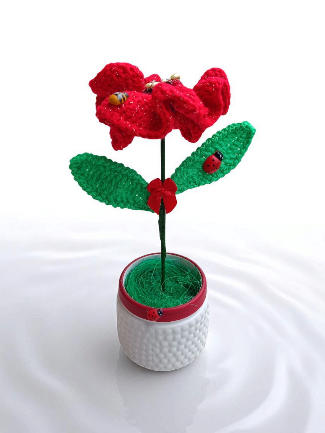 Floare croșetată cu suflet un strop de artă și lumină în casa ta - casă & stil de viață - accesorii pentru decorat casa - suport de flori - vaze - Artynos.ro Floare croșetată cu suflet un strop de artă și lumină în casa ta - casă & stil de viață - accesorii pentru decorat casa - suport de flori - vaze - Artynos.ro