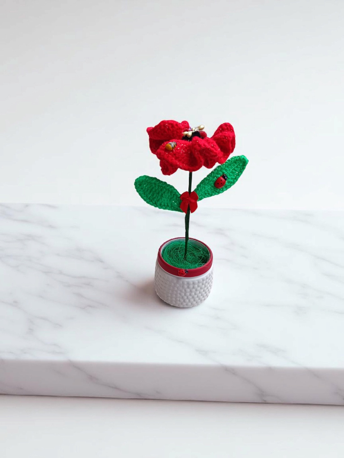 Floare croșetată cu suflet un strop de artă și lumină în casa ta - casă & stil de viață - accesorii pentru decorat casa - suport de flori - vaze - Artynos.ro Floare croșetată cu suflet un strop de artă și lumină în casa ta - casă & stil de viață - accesorii pentru decorat casa - suport de flori - vaze - Artynos.ro