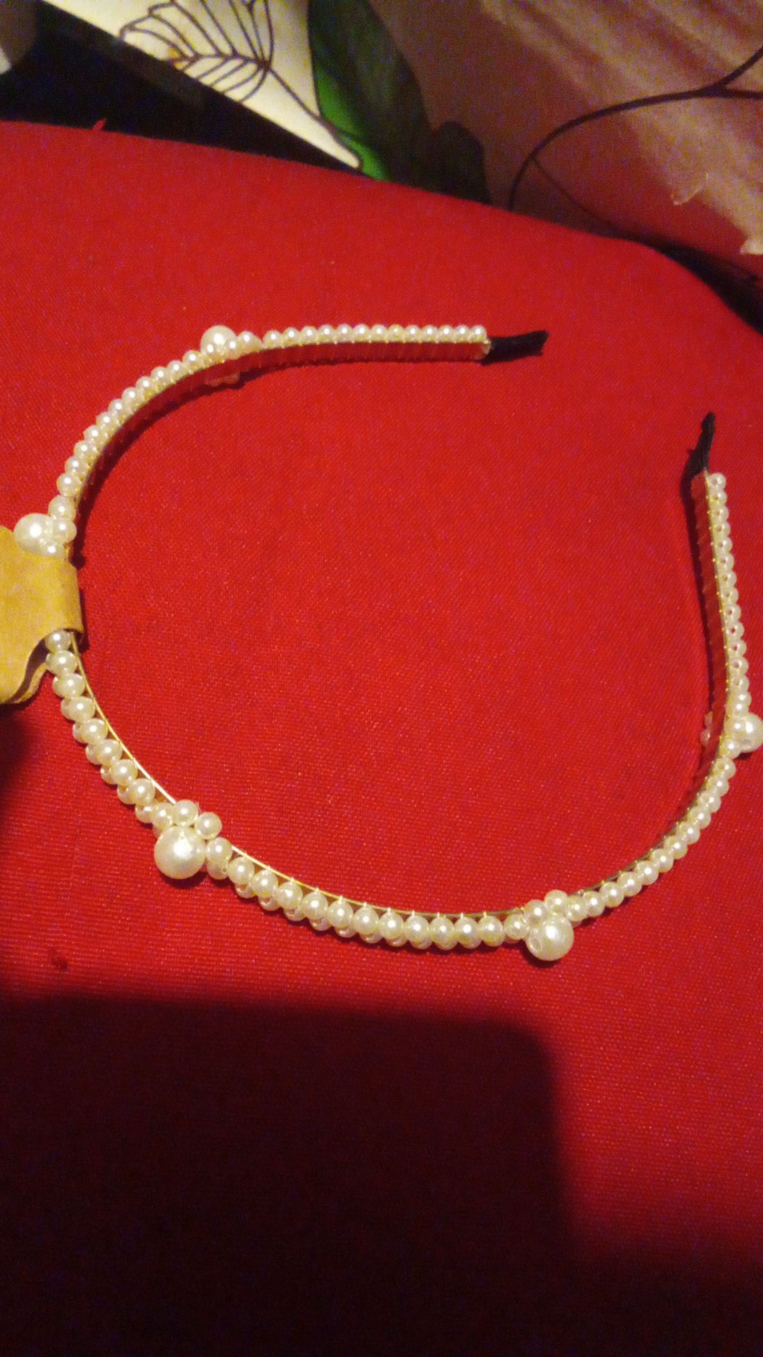 Cordeluță cu perle mici și mari  - accesorii nuntă - ornamente de păr de nuntă - bentițe de nuntă - Artynos.ro