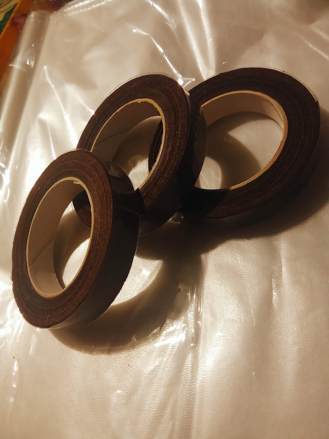 Banda floristica Maro - accessorii și unelte - material de împachetare - bandă dublu adezivă - Artynos.ro