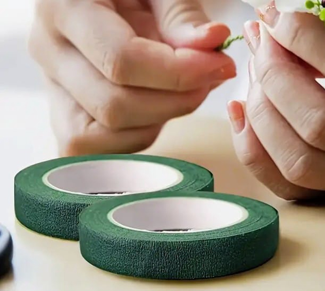 Banda floristica model 2 - accessorii și unelte - material de împachetare - bandă dublu adezivă - Artynos.ro