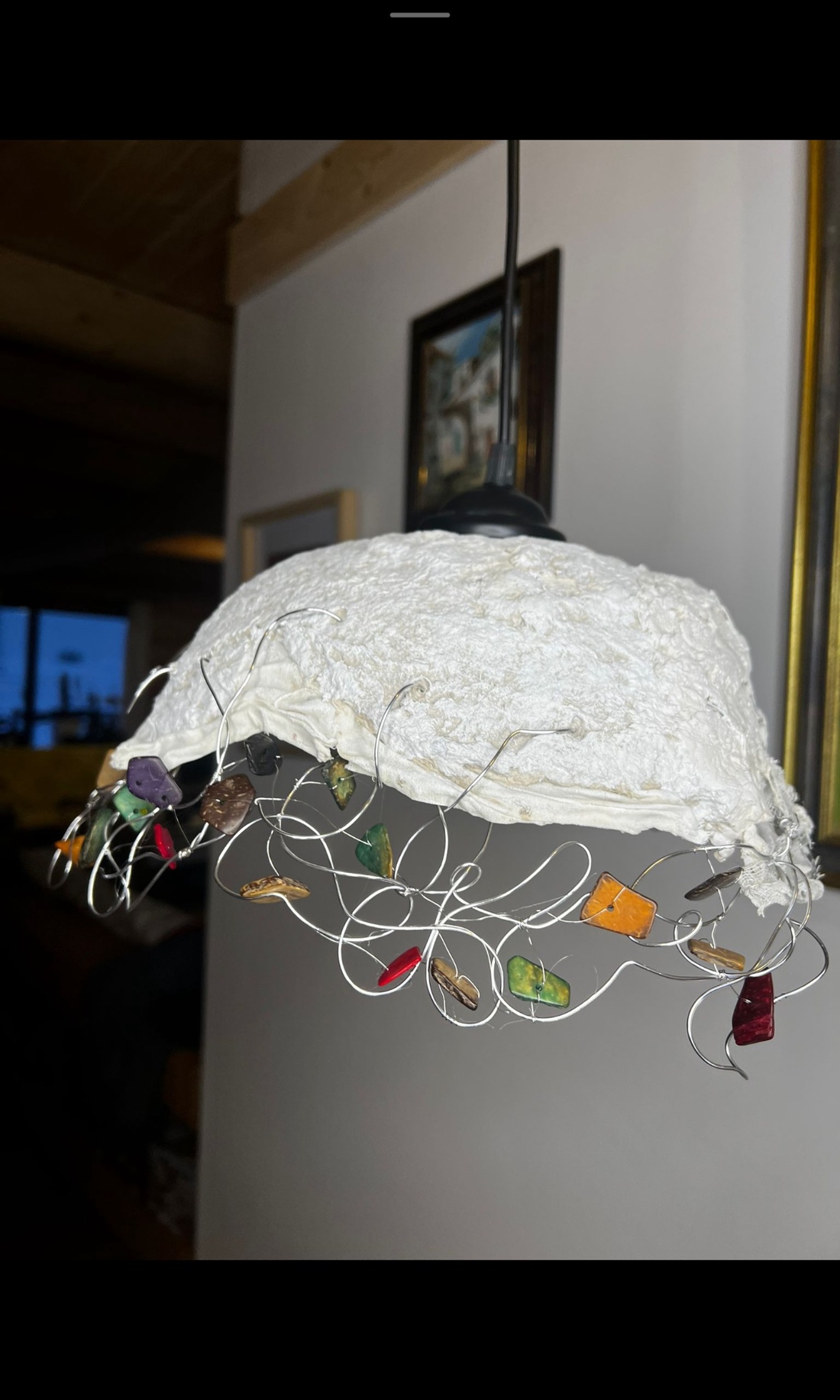 Lampa alba cu margele și sarma - casă & stil de viață - lămpi și corpuri de iluminat - candelabru - Artynos.ro