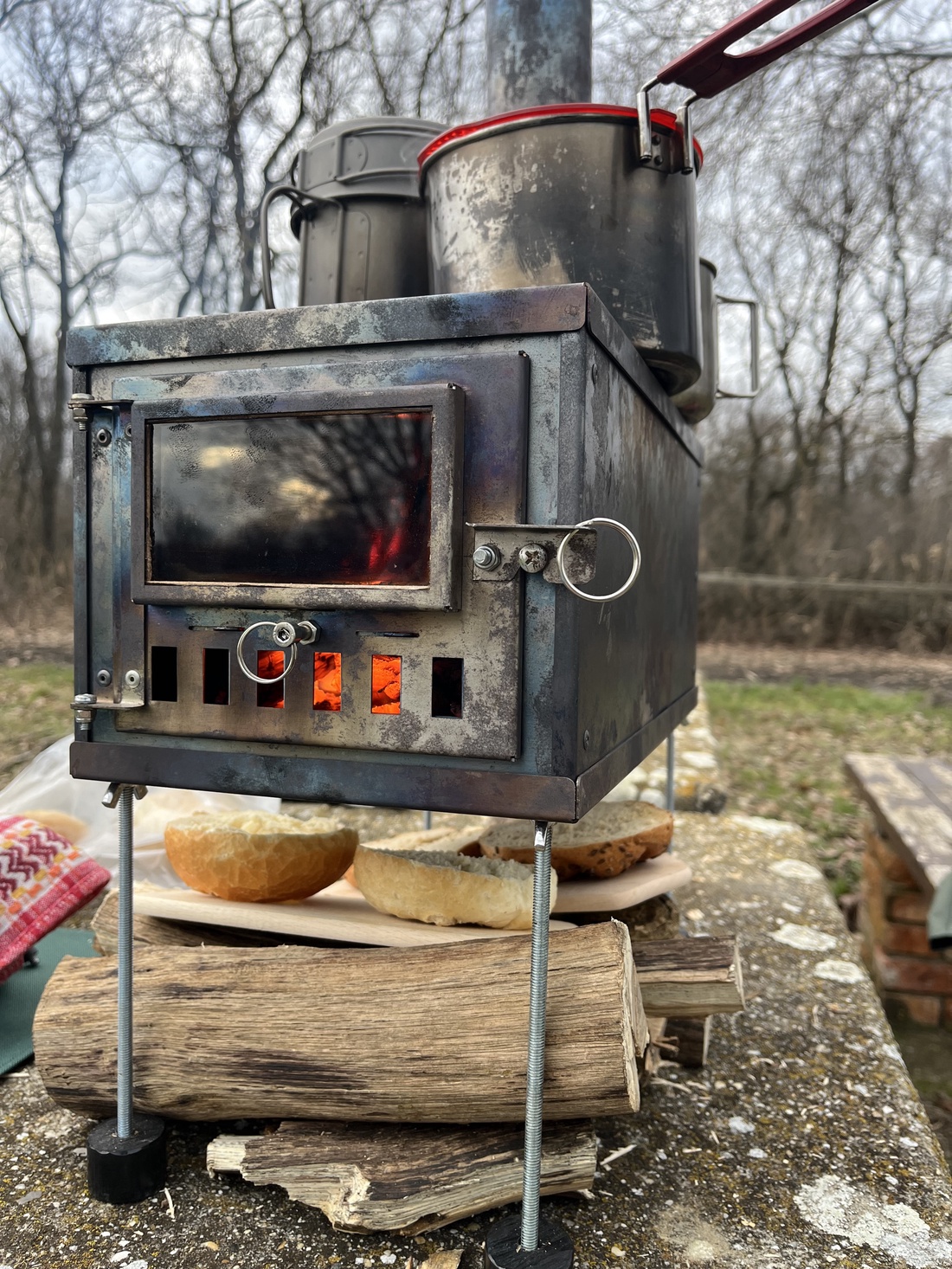 Aragaz de camping, aragaz cu lemne - casă & stil de viață - accesorii pentru casă și grădină - grătar - Artynos.ro Aragaz de camping, aragaz cu lemne - casă & stil de viață - accesorii pentru casă și grădină - grătar - Artynos.ro
