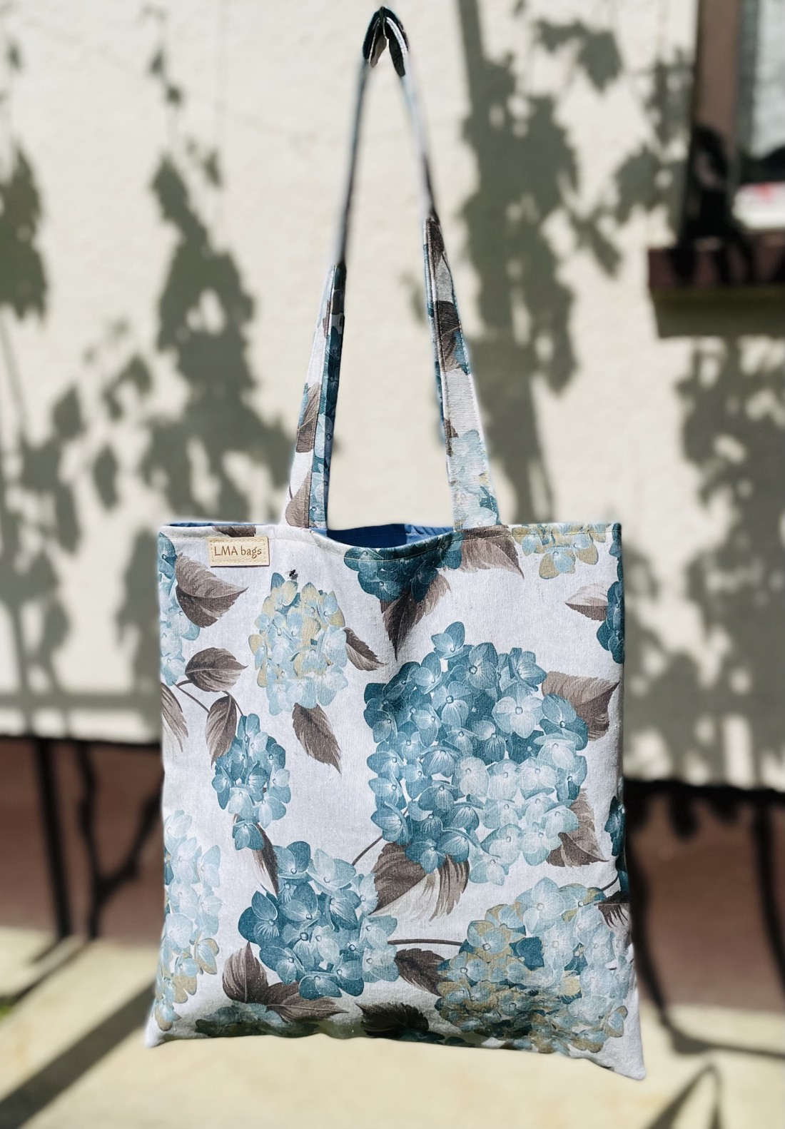 Geantă de cumpărături cu model de flori - geantă și husă - geantă pentru cumpărături - geantă shopper, geantă tote, geantă textilă - Artynos.ro Geantă de cumpărături cu model de flori - geantă și husă - geantă pentru cumpărături - geantă shopper, geantă tote, geantă textilă - Artynos.ro