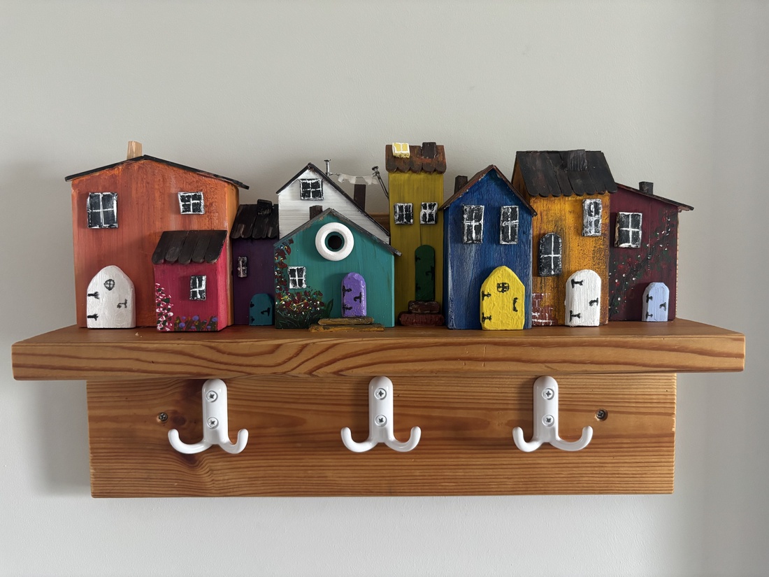 Wooden house key holder - casă & stil de viață - decorațiuni de casă - decorațiuni de pereți - suport pentru chei - Artynos.ro