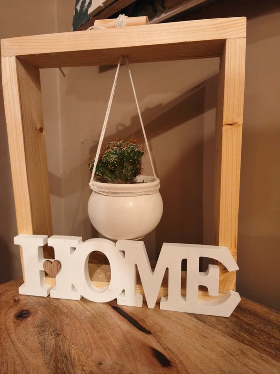 Suport pentru ghivece deosebit din lemn si ceramica - casă & stil de viață - decorațiuni de casă - decorațiuni de masă și rafturi - decorațiuni de masă - Artynos.ro