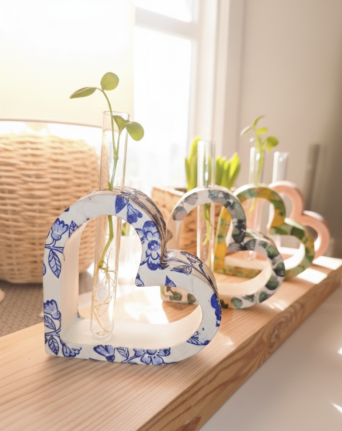 Vaza hidroponica in forma inimioara, ceramica - casă & stil de viață - decorațiuni de casă - accesorii florale - vaze - Artynos.ro