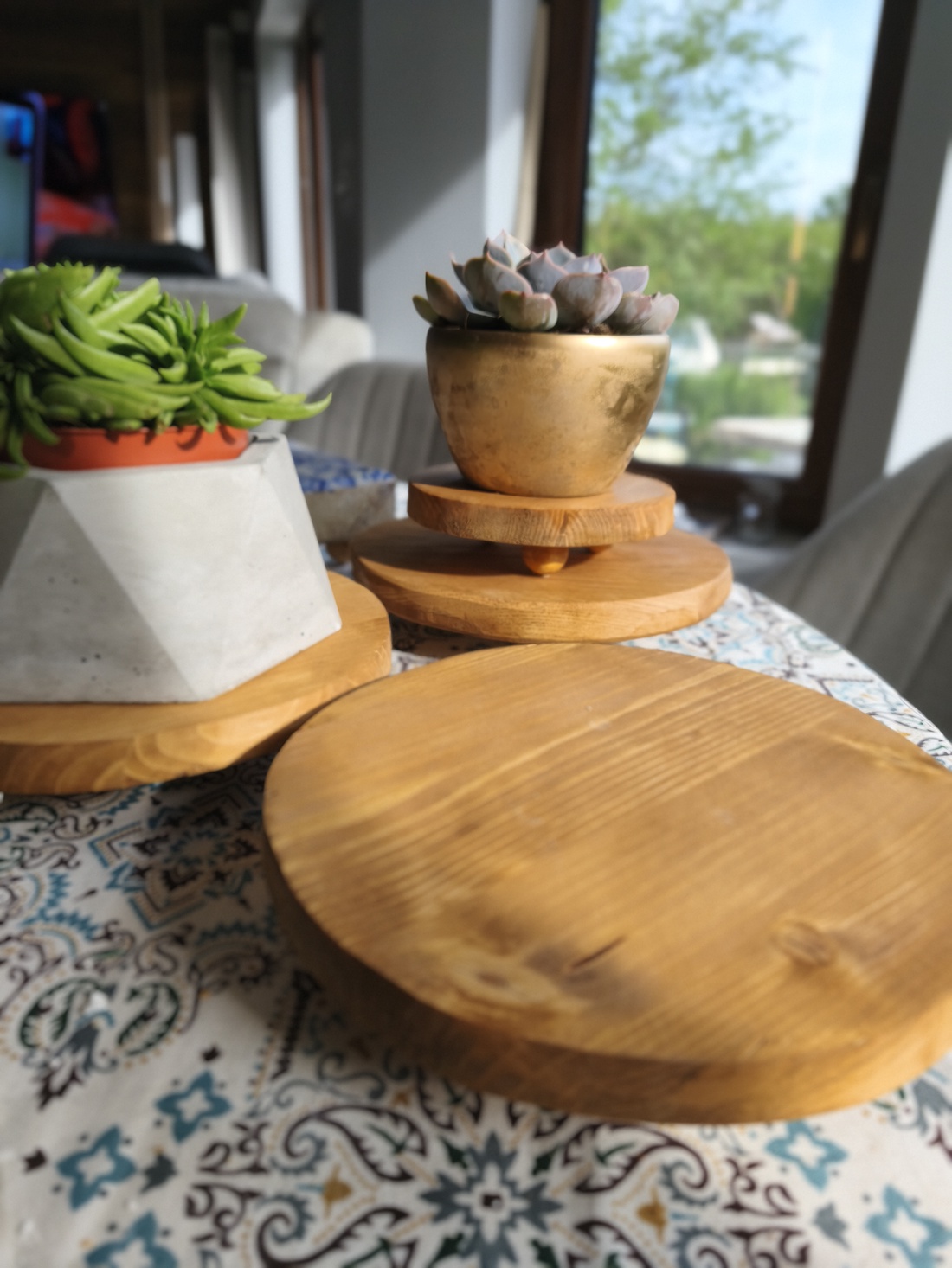 Set 4 suporturi decorative pentru ghivece - casă & stil de viață - decorațiuni de casă - accesorii florale - ghiveci de plante - Artynos.ro