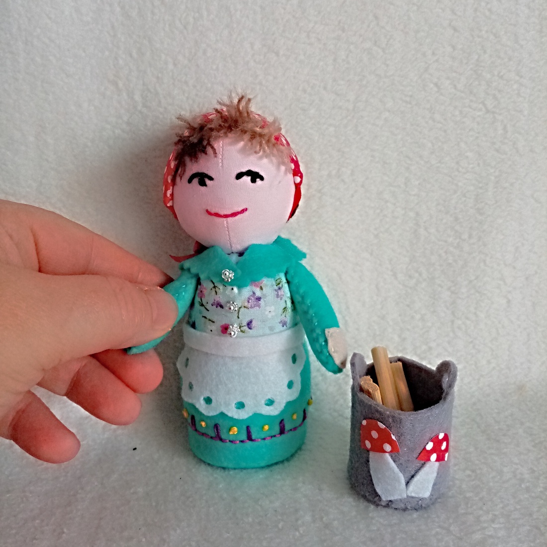 Set de 2 pitici din padurea fermecata ,cadou pentru Craciun. - jucării și echipamente pentru copii - jucării și accesorii pentru copii - păpuși de joacă - Artynos.ro