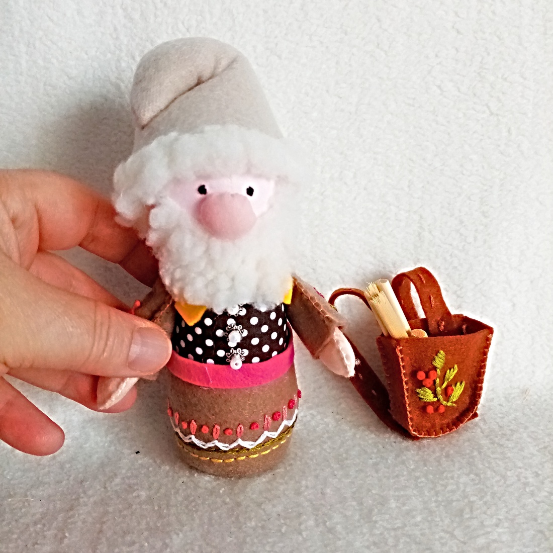 Set de 2 pitici din padurea fermecata ,cadou pentru Craciun. - jucării și echipamente pentru copii - jucării și accesorii pentru copii - păpuși de joacă - Artynos.ro