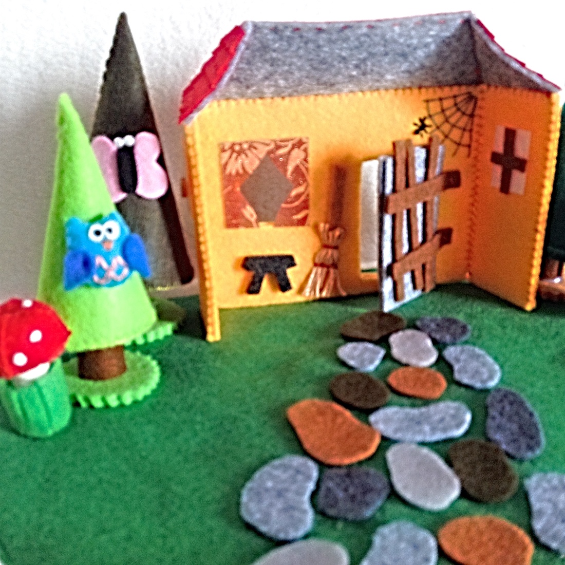 Hansel și Gretel � Set de joacă din lemn pentru preșcolari . - jucării și echipamente pentru copii - jocuri de gândire - curcubeu montessori, jocuri waldorf - Artynos.ro