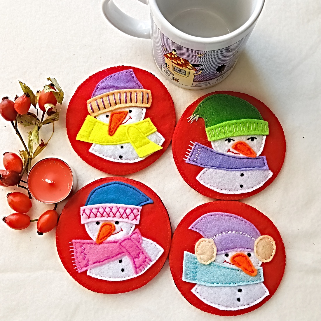 Set de 4 suporturi de pahare ,decor de iarna ,Oameni de Zapada pentru Craciun. - crăciun - decorațiuni de crăciun de casă - decor pentru masă de crăciun - Artynos.ro