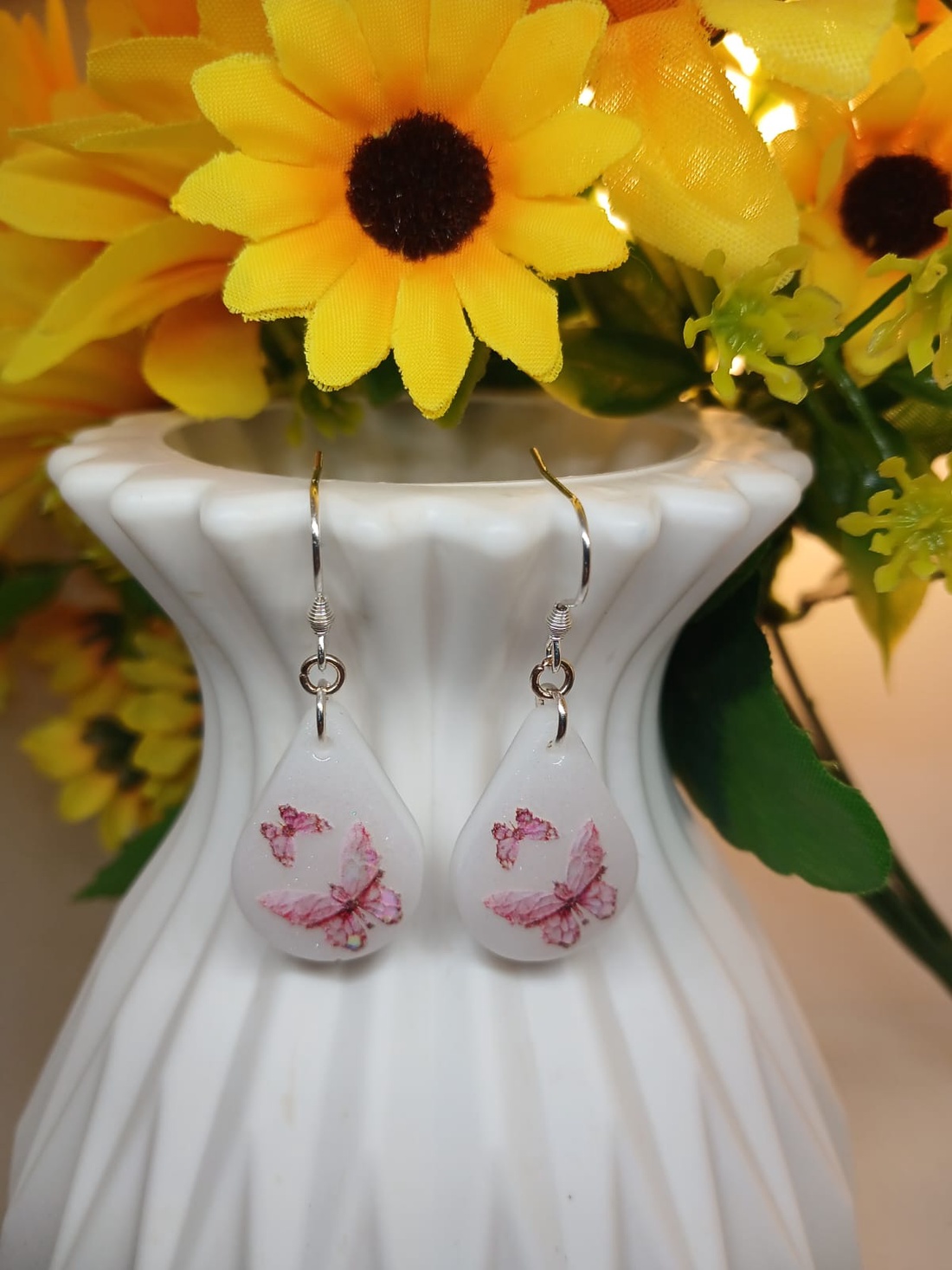 Cercei handmade fluturi - bijuterii - cercei - cercei din rășină - Artynos.ro